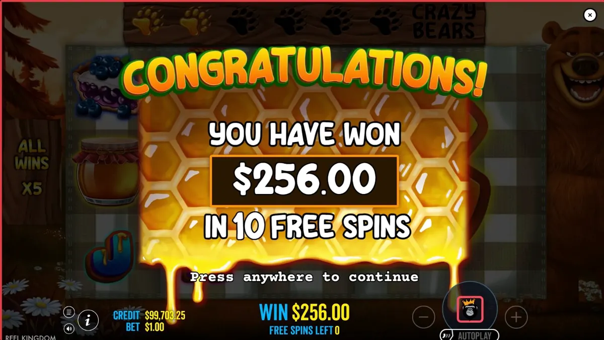 Tampilan layar game slot Bear Crazy di perangkat smartphone